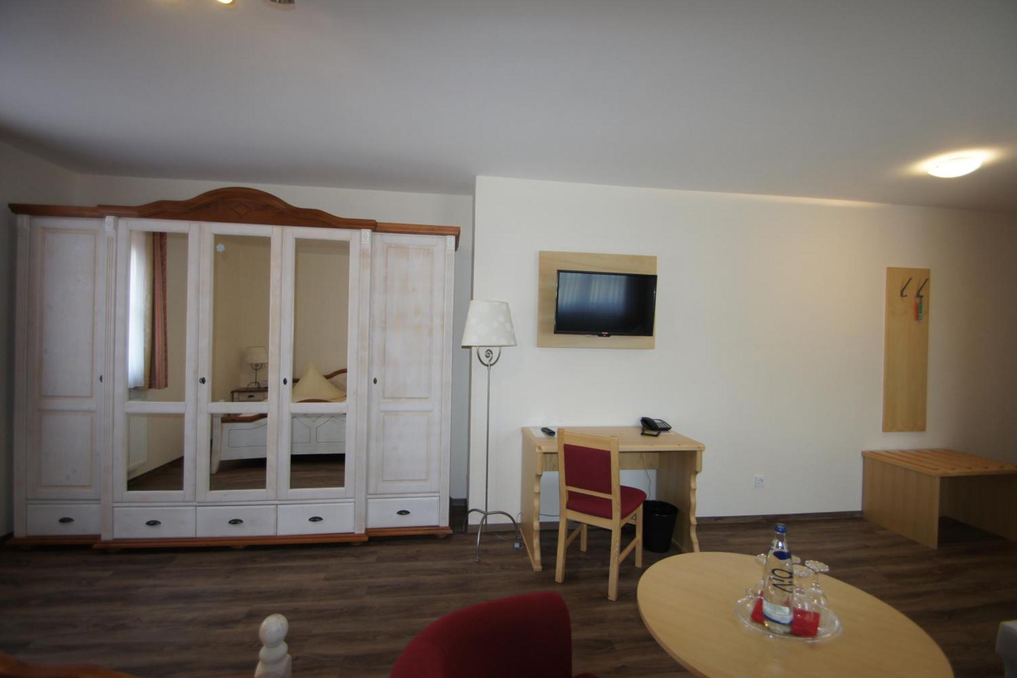 Gasthof Schoenau Heilsbronn Phòng bức ảnh