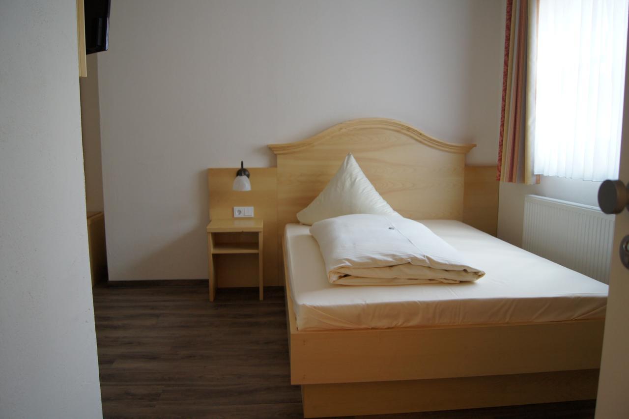 Gasthof Schoenau Heilsbronn Phòng bức ảnh